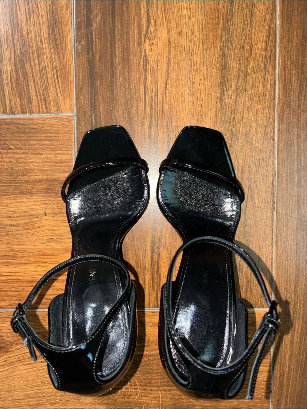 Saint Laurent Black and Gold Tribute Heel Sandal - Picture 5 of 5